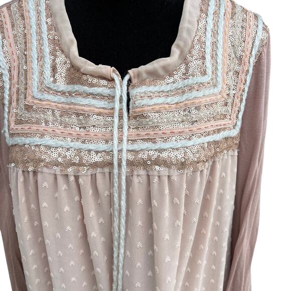 GIMMICKS by BKE women’s L flowing top, 3/4 sleeve sequin neck blush color - Picture 1 of 9